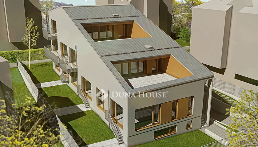 Hatvan utcai kertben 40 nm-es lakás eladó
