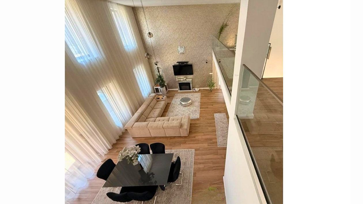 LENYŰGÖZŐ LUXUS, ELEGÁNS VILLA!