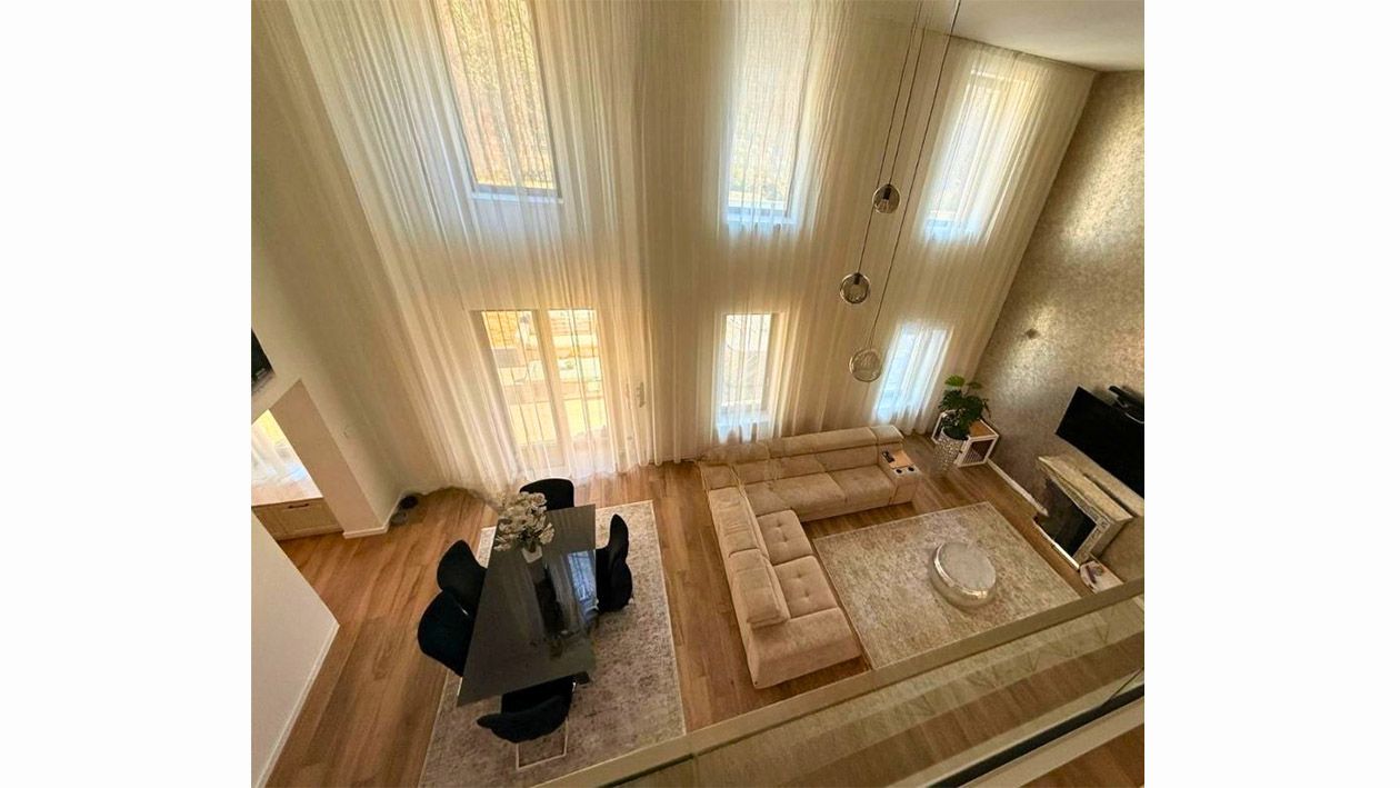 LENYŰGÖZŐ LUXUS, ELEGÁNS VILLA!