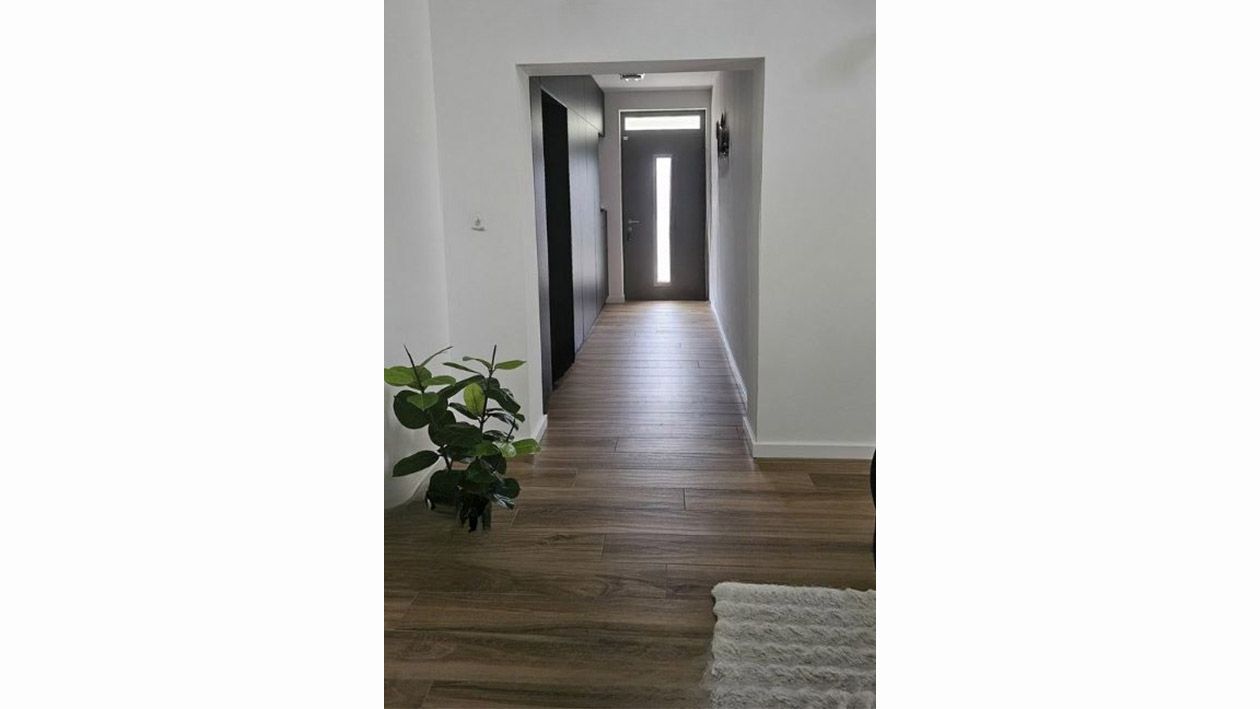LENYŰGÖZŐ LUXUS, ELEGÁNS VILLA!